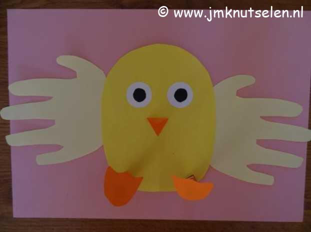 Handjes kuikentje